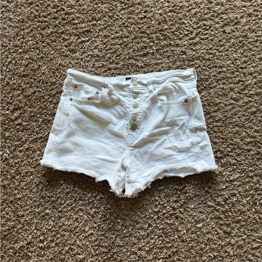 GAP Women’s White 3 1/2 High Waisted Button Up Denim Shorts Size 8/29